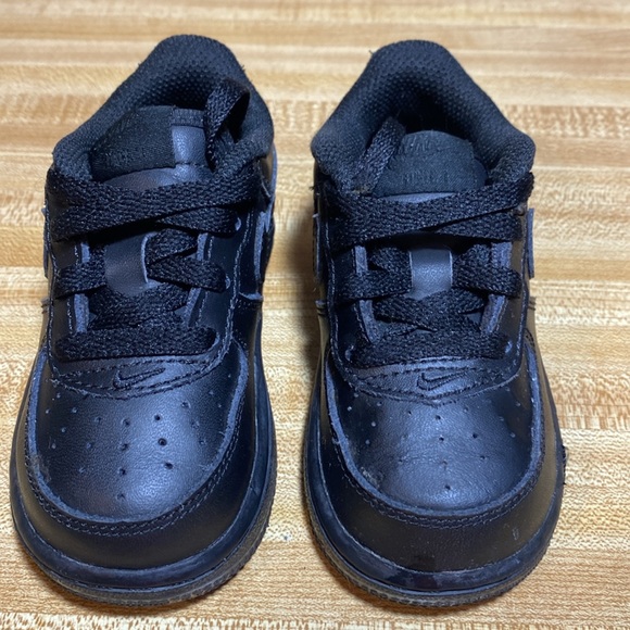 Nike Air Force 1 TD Low 314194-001 Black sneakers size 6c - Picture 4 of 7